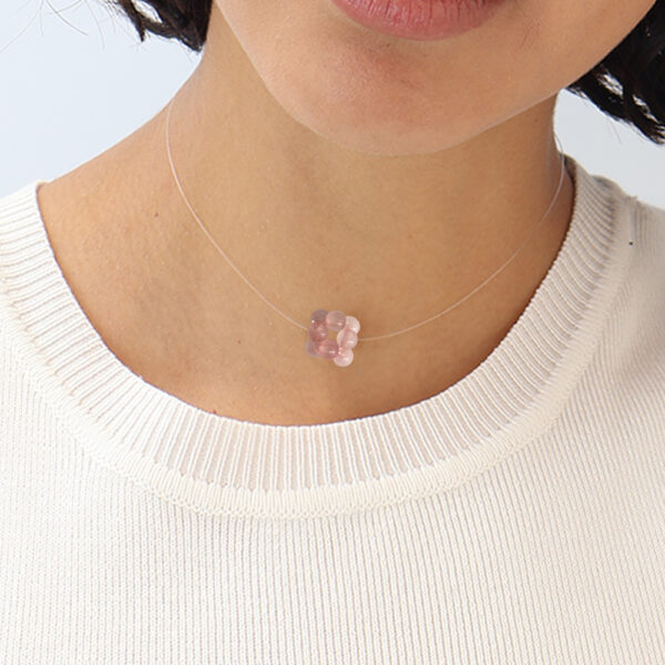 Choker Invisible con Hexaedro en Piedra Natural - Imagen 4